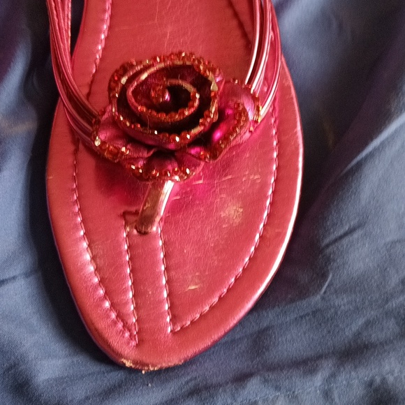 Shoes - Picture 4 of 6